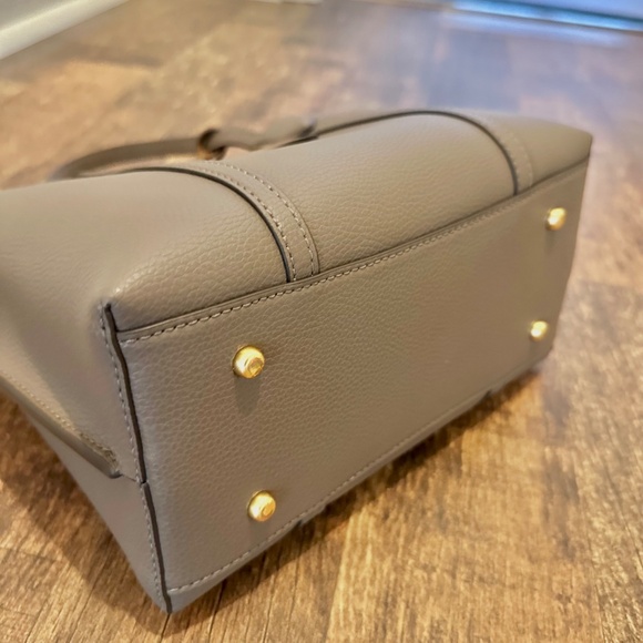 Tory Burch Perry Tote small - Picture 9 of 14